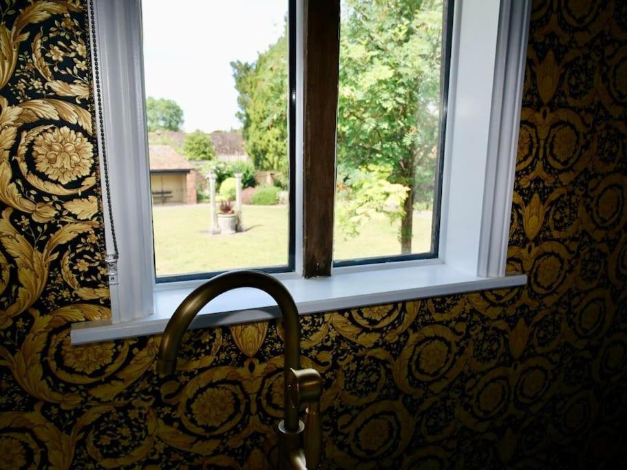 Villa Huge Luxury 8 Bed Manor House Hot Tub Pool Table Saffron Walden Esterno foto